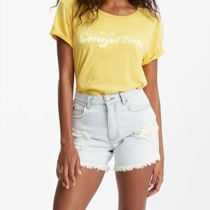 NWT Billabong Women's How Bout That Denim Shorts